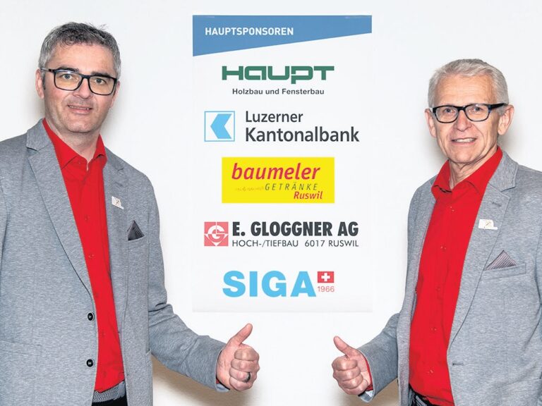 Urs Renggli und Leo Müller freuen sich über die 5 Hauptsponsoren Urs Renggli und Leo Müller freuen sich über die 5 Hauptsponsoren des Musiktag Ruswil