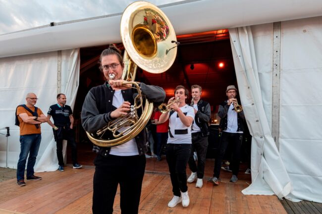 Volksrock am Rebstock Muckasäck / Musiktag Ruswil
