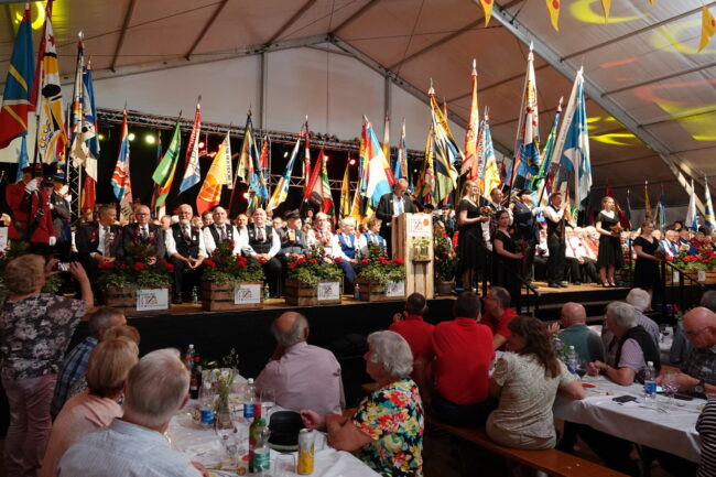 Veteranenehrung des LKBV am Luzerner Kantonal Musiktag Ruswil